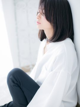 ノームコア　黒髪が大人な雰囲気！c